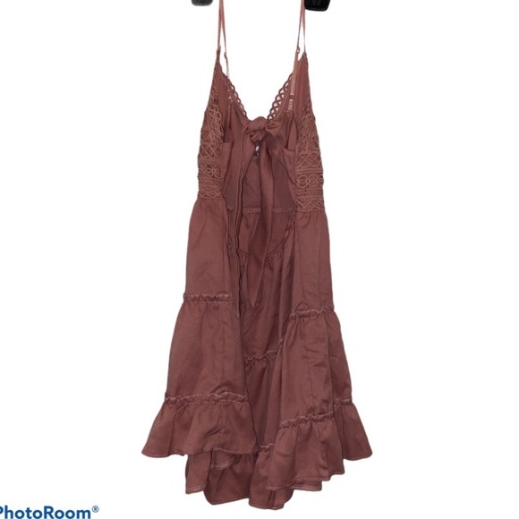 Shein spagetti strap v neck embroidery dress SizeS - Picture 2 of 3